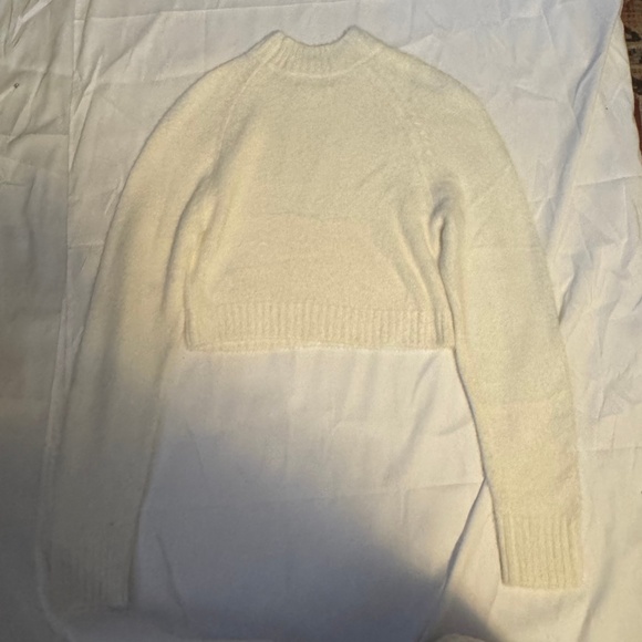 URBAN OUTFITTERS FUZZY MOCK NECK CROPPED SWEATER - Picture 2 of 3